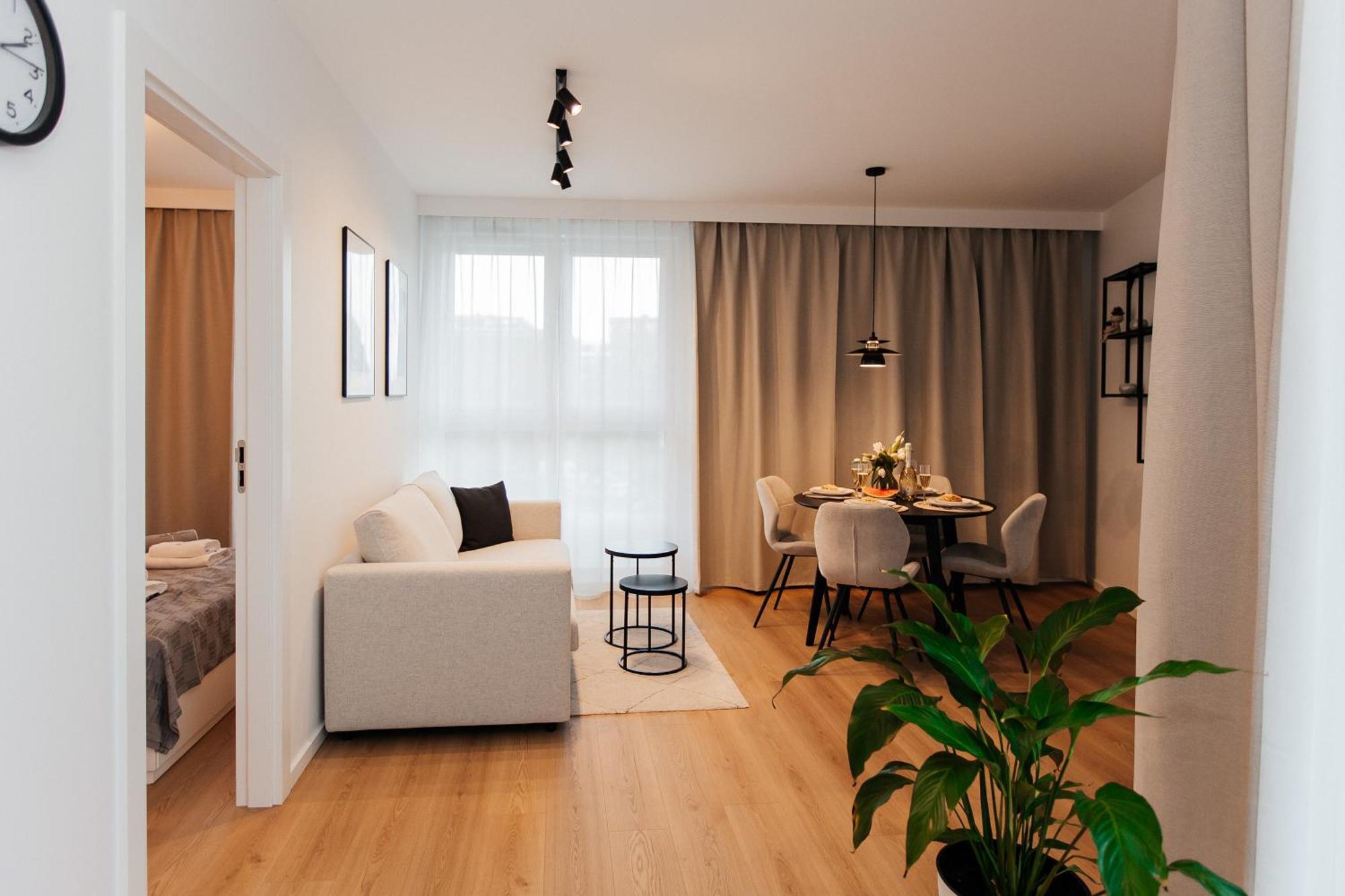 Maya's Flats & 53 - Walowa 40, * Gdańsk